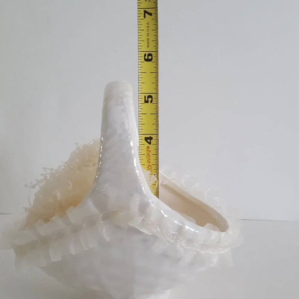 Small Iridescent Ceramic Basket White w/Trim *Imperfection* Shiah Yin ROC Taiwan